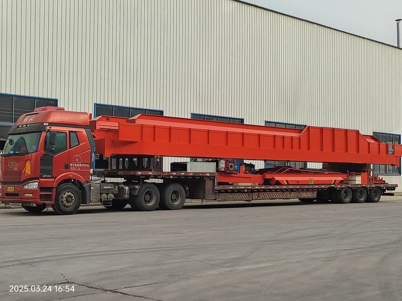 通用橋式起重機 QDXX32/5t—19.5m 電動單梁橋式起重機 2臺 LD10t—16.5m 制作完成，發(fā)往河北石家莊交付客戶使用。