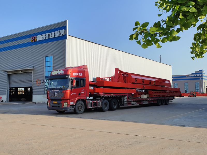 電動葫蘆門式起重機(jī) 2臺 MHxh10t—25m 外懸5/5m MHxh5t—23m 外懸4.5/4.5m 制作完成，發(fā)往青海交付客戶使用