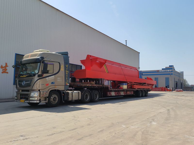 電動葫蘆門式起重機(jī) MHxh16t—32m 制作完成，發(fā)往新疆交付客戶使用。